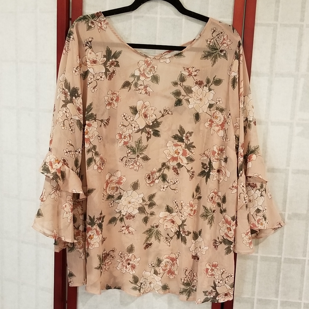 Torrid Sheer Blush Floral Blouse with Back Detail + Double Sleeve Ruffles Sz 2X